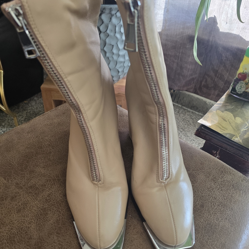 Elegant Beige Ankle Boots with Silver Accents